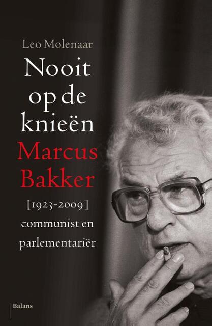 Nooit op de knieen - Leo Molenaar Nooit op de knieen - Leo Molenaar